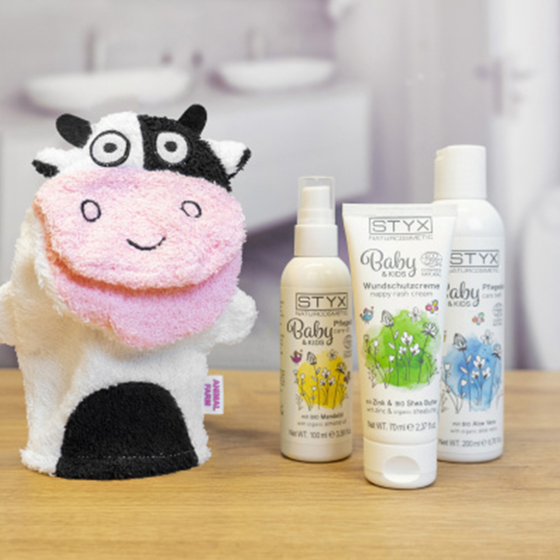 嬰兒 用品,嬰兒 油,嬰兒 洗澡,嬰兒 沐浴 乳,嬰兒 澡盆,寶寶 用品,嬰兒,三 個 月 嬰兒,新生 兒 洗澡,兒童 洗 髮 精,剛 出生 嬰兒,嬰 幼兒,嬰 幼兒 洗澡,異 位 性 皮膚 炎,異 位 性 皮膚 炎 嬰兒,口水 疹