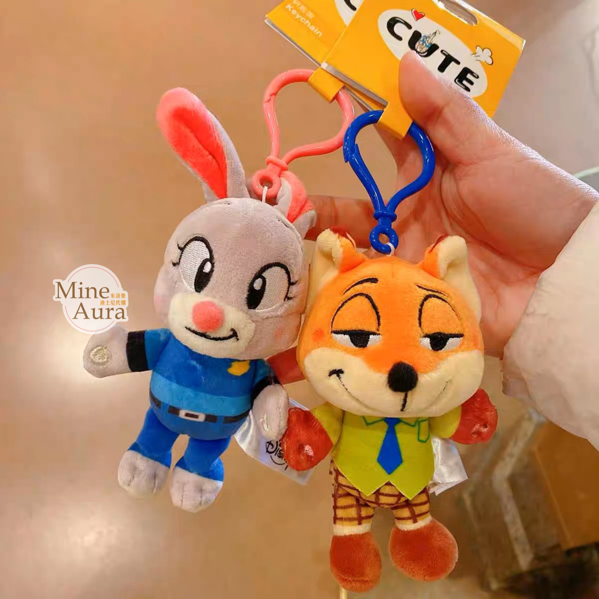 CUTE系列 胡尼克 Nick 狐狸 絨毛造型 鑰匙圈 吊飾 動物方城市 Zootopia -上海迪士尼樂園