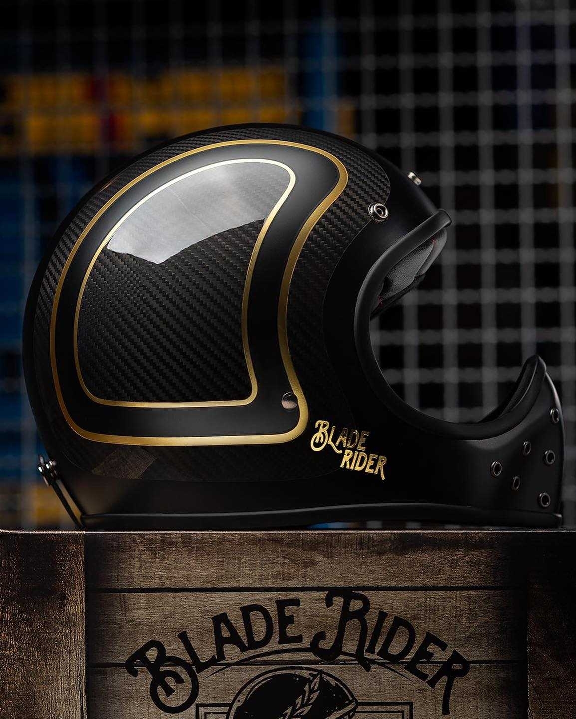 BLADE RIDER BLACK SERIES 亮黑 山車 碳纖維 雙D扣