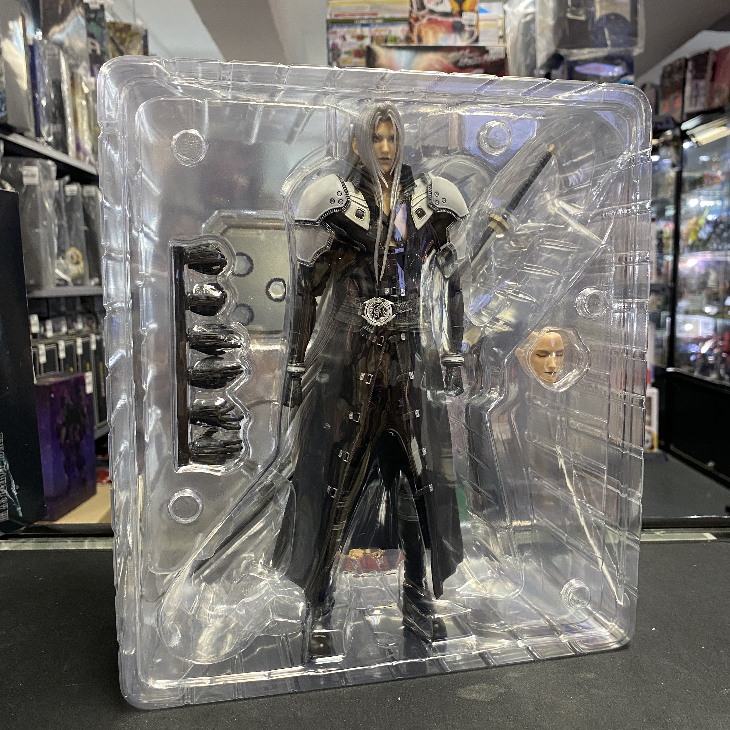 寄賣 PLAY ARTS 改 FF7 remake SEPAIROTE