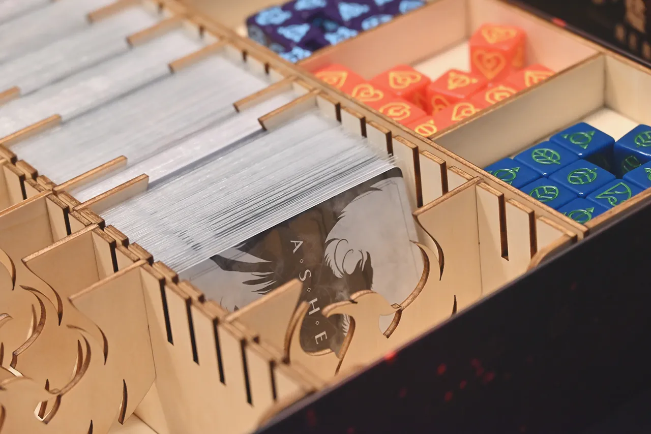 餘燼燃起：鳳凰後裔覺醒 Ashes Reborn 桌遊收納盒【免膠組裝】【烏鴉盒子】