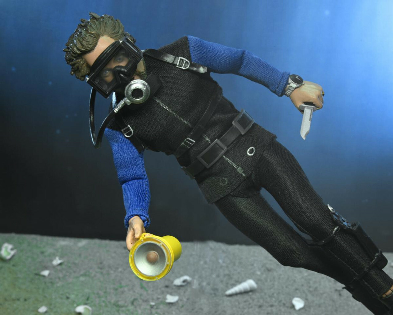 Neca : 8" Hooper ( SHARK CAGE)