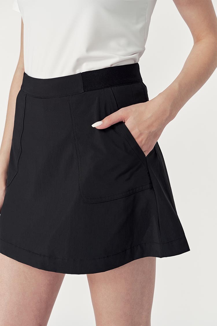 A字後打褶短裙-黑