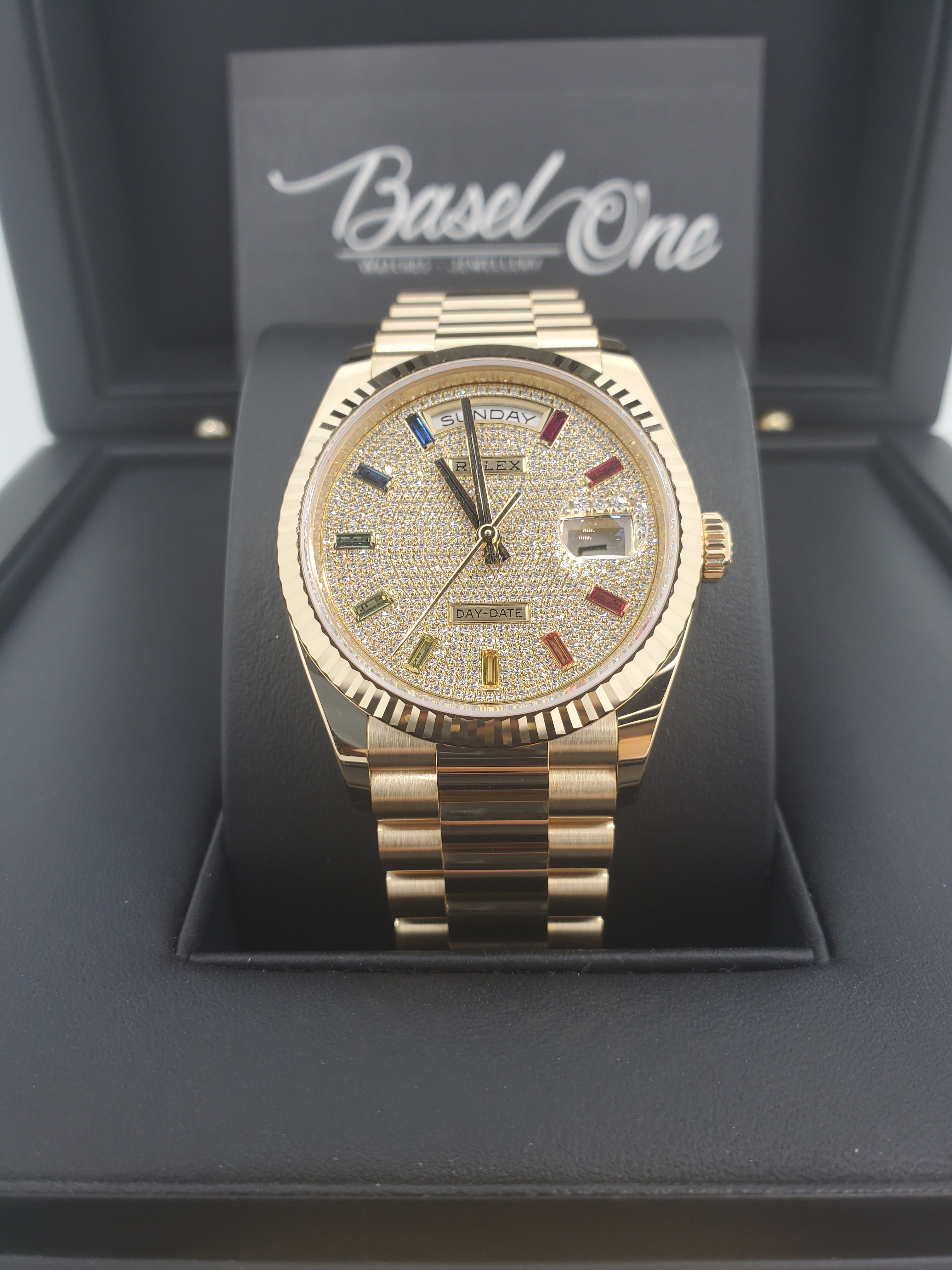 BRAND NEW ROLEX 128238 DIAMOND-PAVED DIAL DAY-DATE YELLOW GOLD PRESIDENT 36 MM