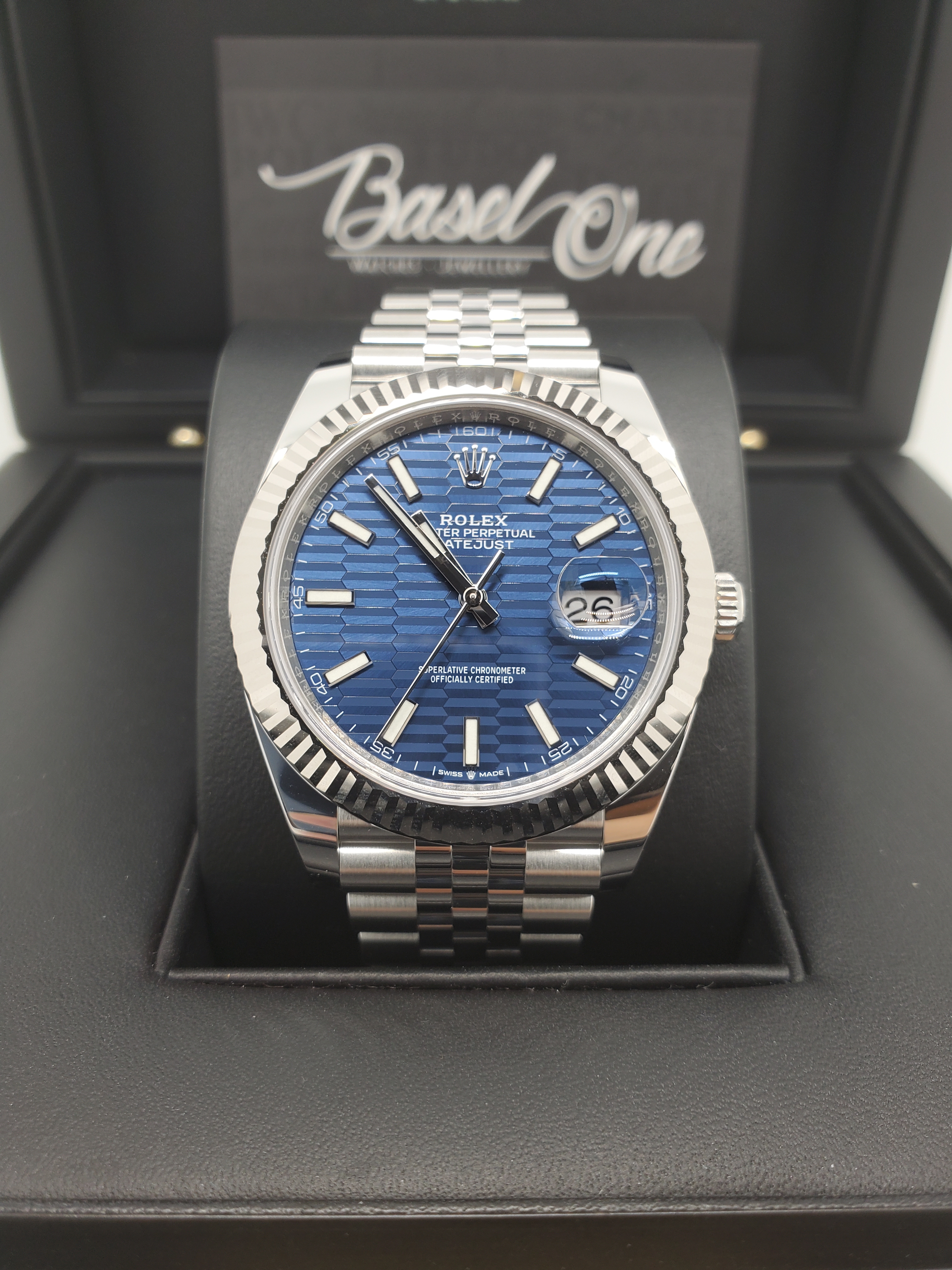 BRAND NEW ROLEX 126334 BLUE FLUTED-MOTIF DIAL WHITE ROLESOR DATEJUST JUBILEE 41MM