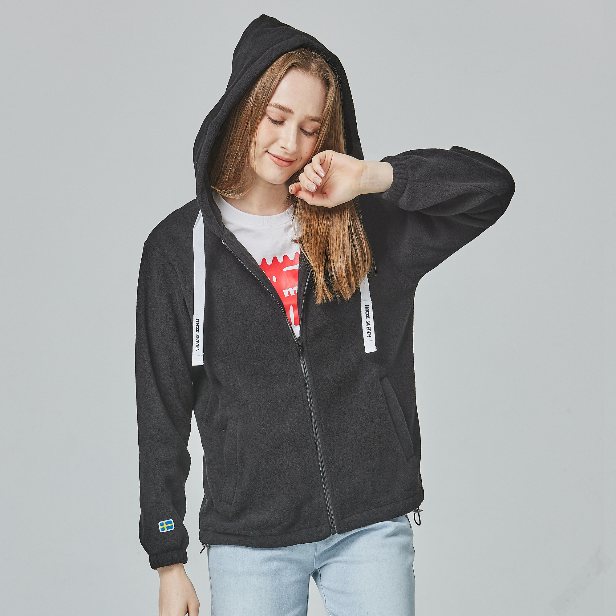 moz瑞典 駝鹿 搖粒絨 貼布綉 抽繩外套(萬年黑)男女共款