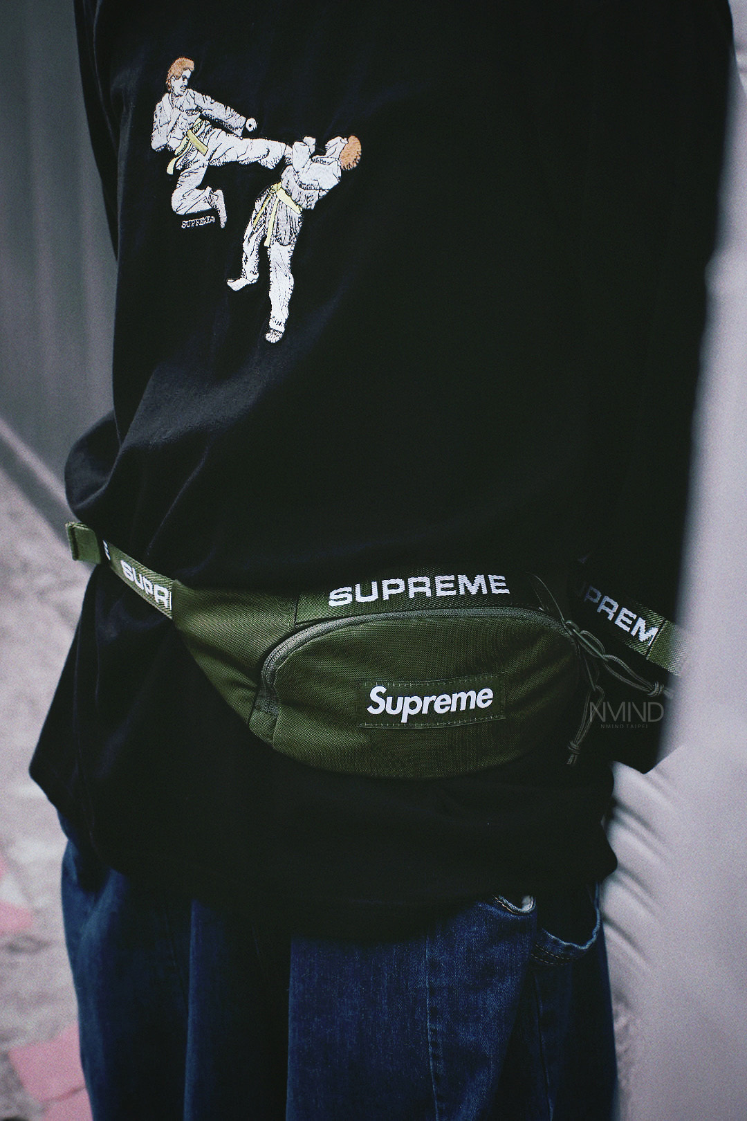 台北店限量專區㊙SUPREME 22FW SMALL WAISTBAG 腰包(黑/綠/紅/銀)