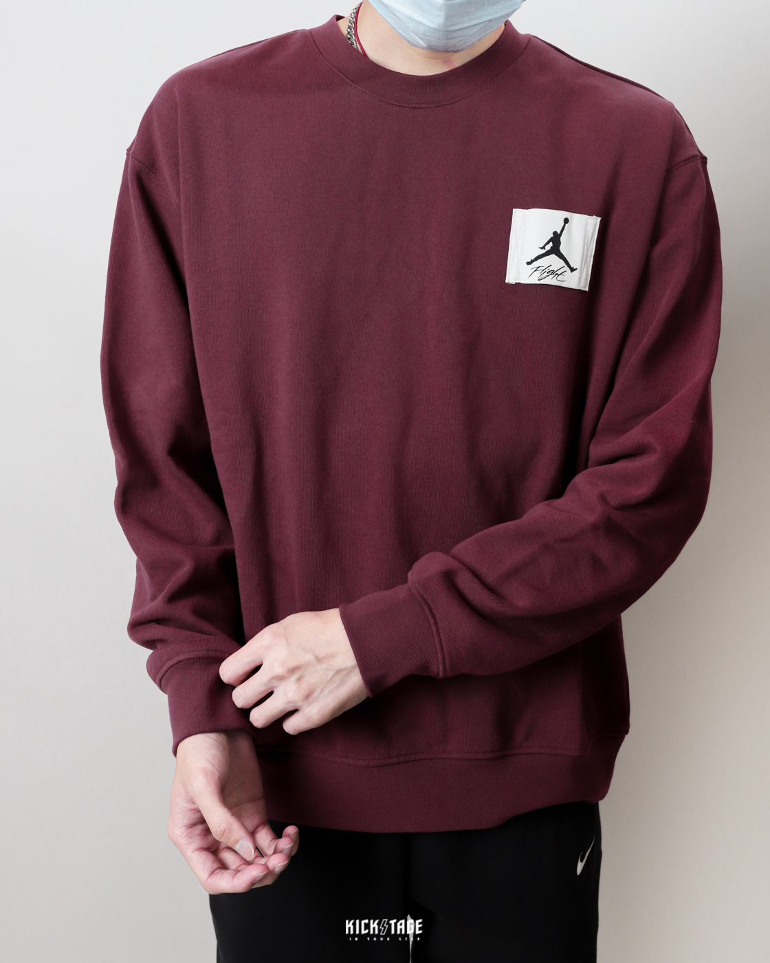 *特價商品售出不退換*男女款 JORDAN ESSENTIALS CREW 黑色 葡萄紫紅 咬標LOGO AJ 重磅 薄刷毛 衛衣 大學T【FB3910-680】