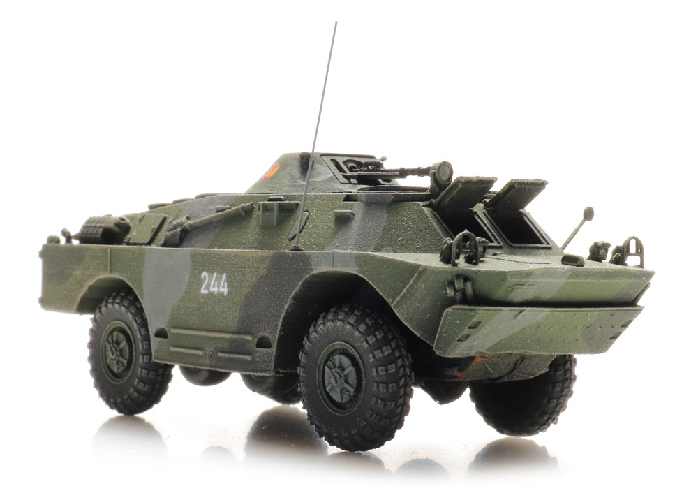 Artitec 6870496 HO規 DDR BRDM 2 NVA