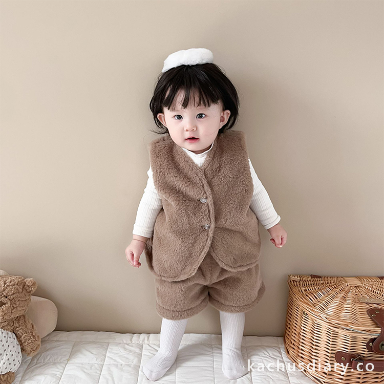 Baby bunny vest set