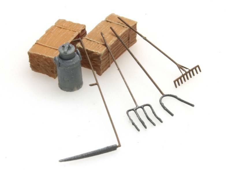 Artitec 387.281 HO規 Farmer's tools: scythe, rake, pitchforks 農夫用具
