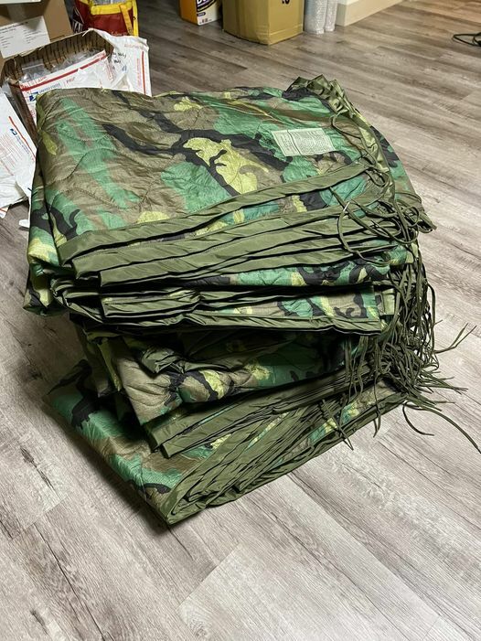 美國製造 - 正品美國軍用雨披襯裡 -Woodland Camo