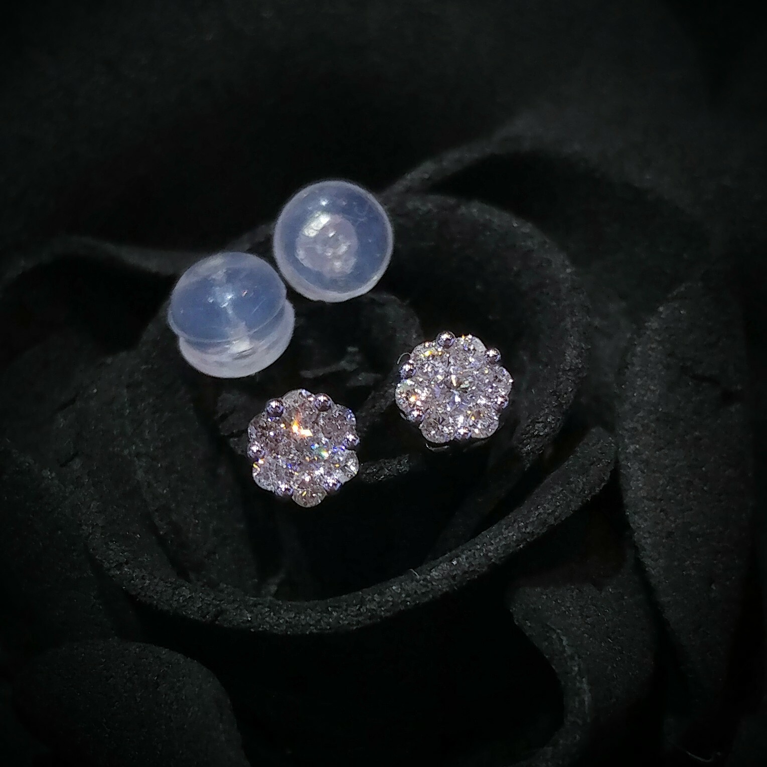 18K White Gold 0.18ct Diamond Earrings