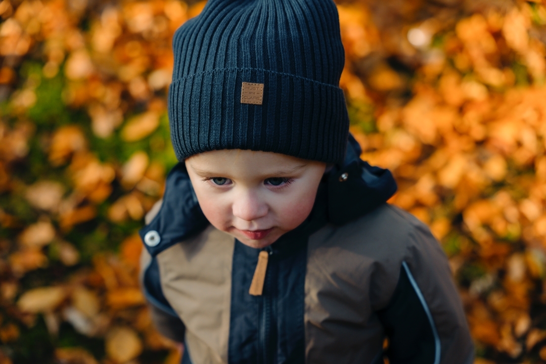 〖 Hust & Claire 〗卡其藍拼接防撥水外套