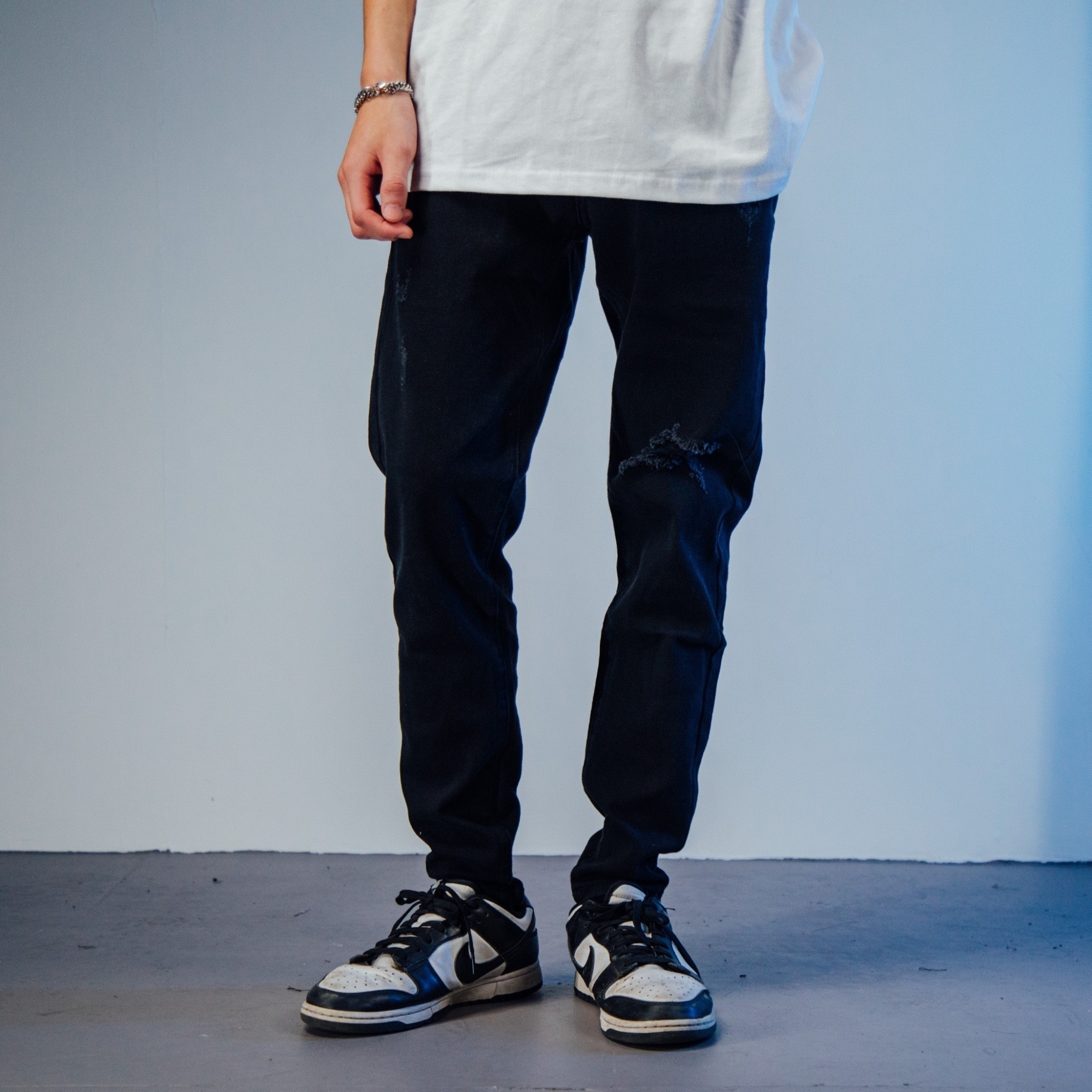 XCTRL 神之修身極彈牛仔褲-刷破黑