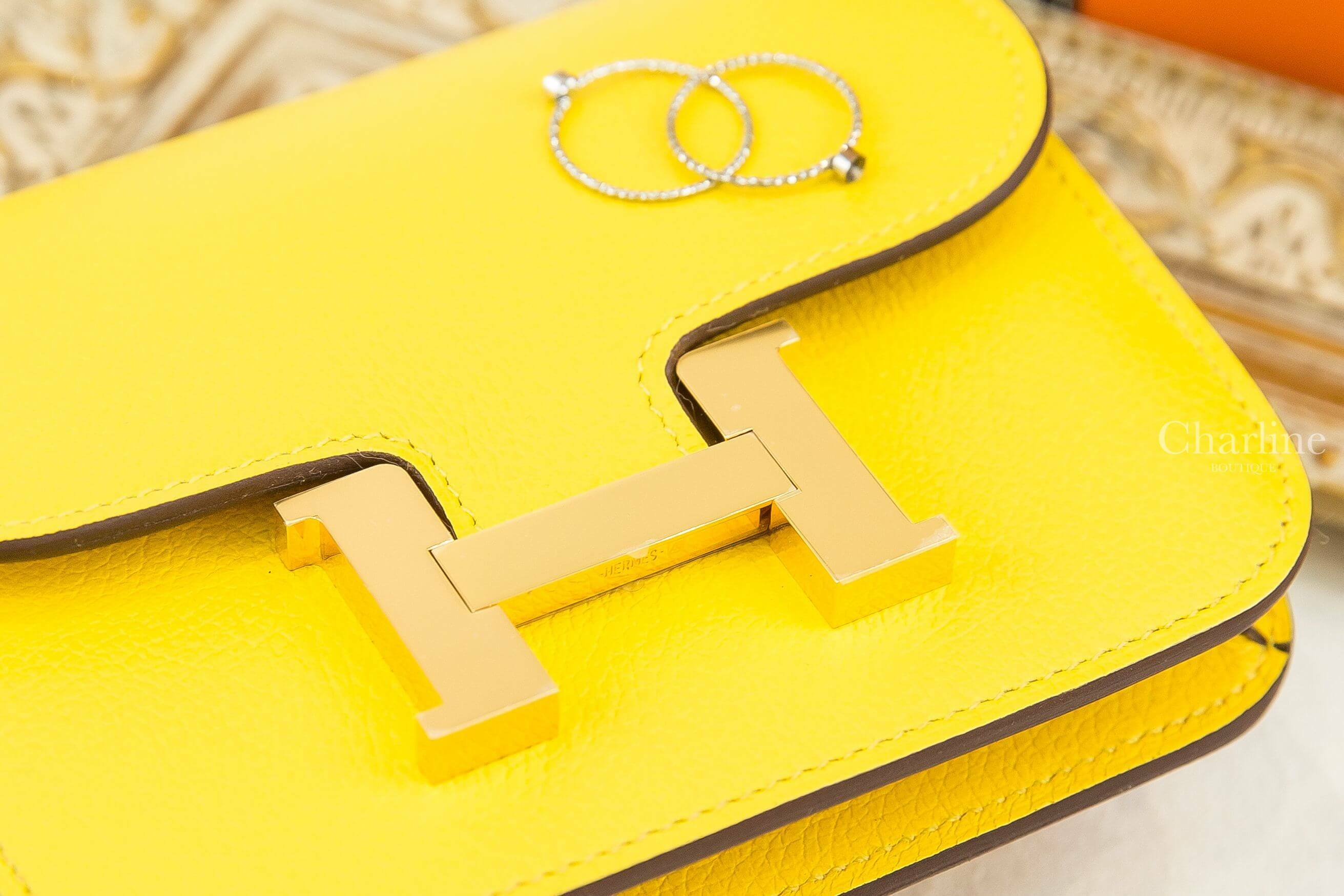 Hermès Constance Slim Wallet 9O Jaune De Naples Evercolor 那不勒斯黃金釦短夾