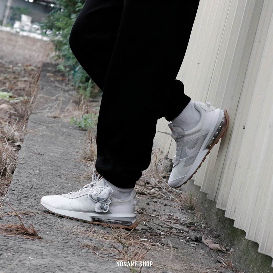 NIKE AIR MAX PRE-DAY 巫毒娃娃 氣墊 休閒鞋 白色 (男款)
