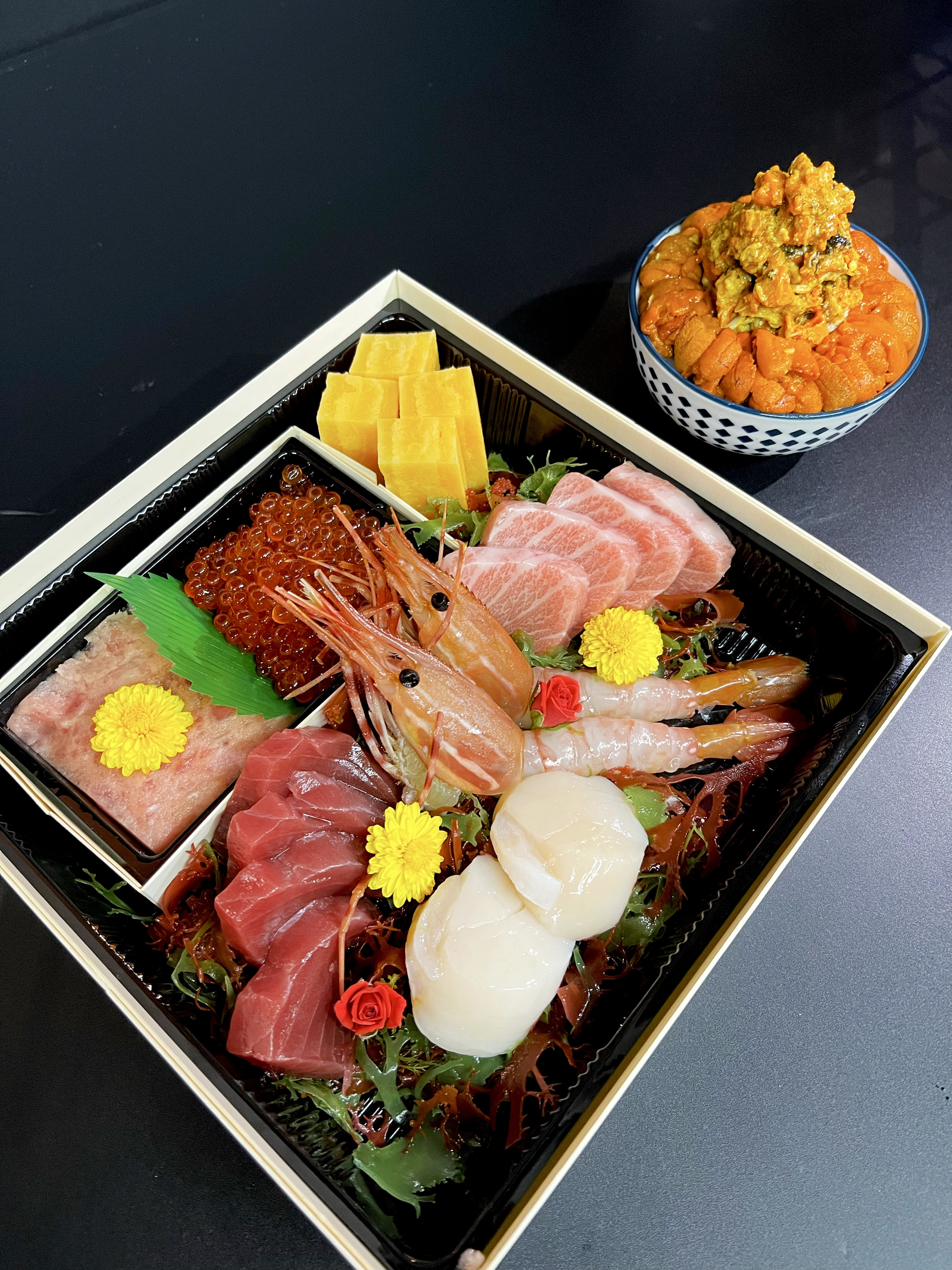 大閘蟹海膽丼+ 刺身盛套餐