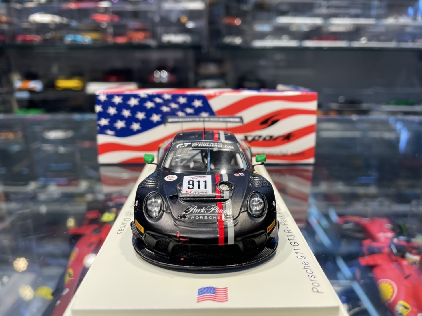 PORSCHE 911 GT3R PARK PLACE #911 DUMAS / MULLER CALIFORNIA 2019 SPARK US096  1:43