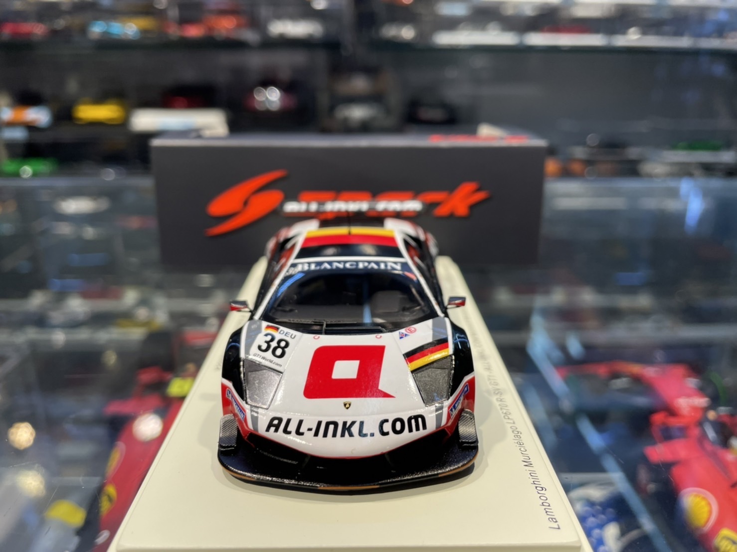 Spark Lamborghini Murciélago LP670 R-SV GT1 #38 1/43