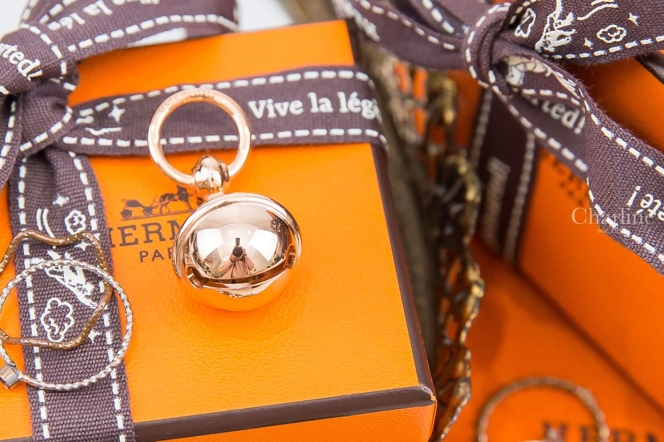 Hermès Charms Grelot Twilly Ring 玫瑰金鈴鐺絲巾扣環-Charline Boutique 精品代購