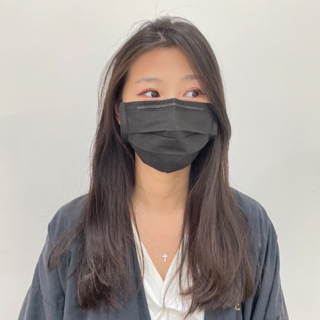 RENNE燙髮改造前客人頭髮扁塌看起來沒精神