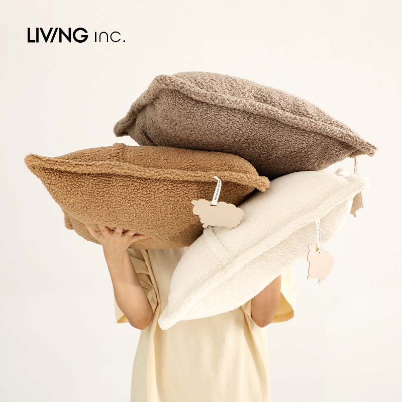 《1212》素面羔羊毛抱枕