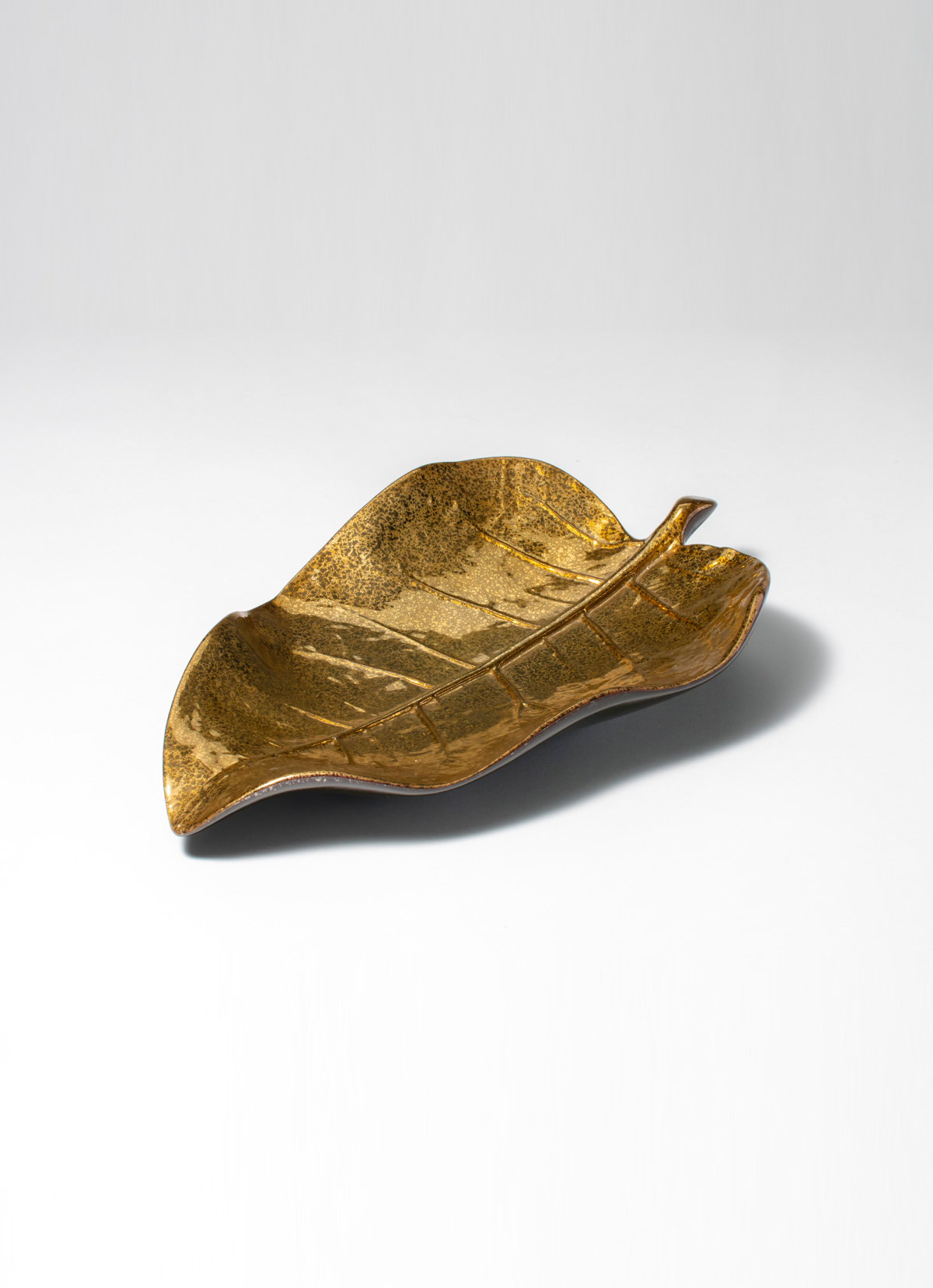 秘魯工匠手工陶瓷藝術葉型造型擺飾-25CM-金銅色-2201PH
