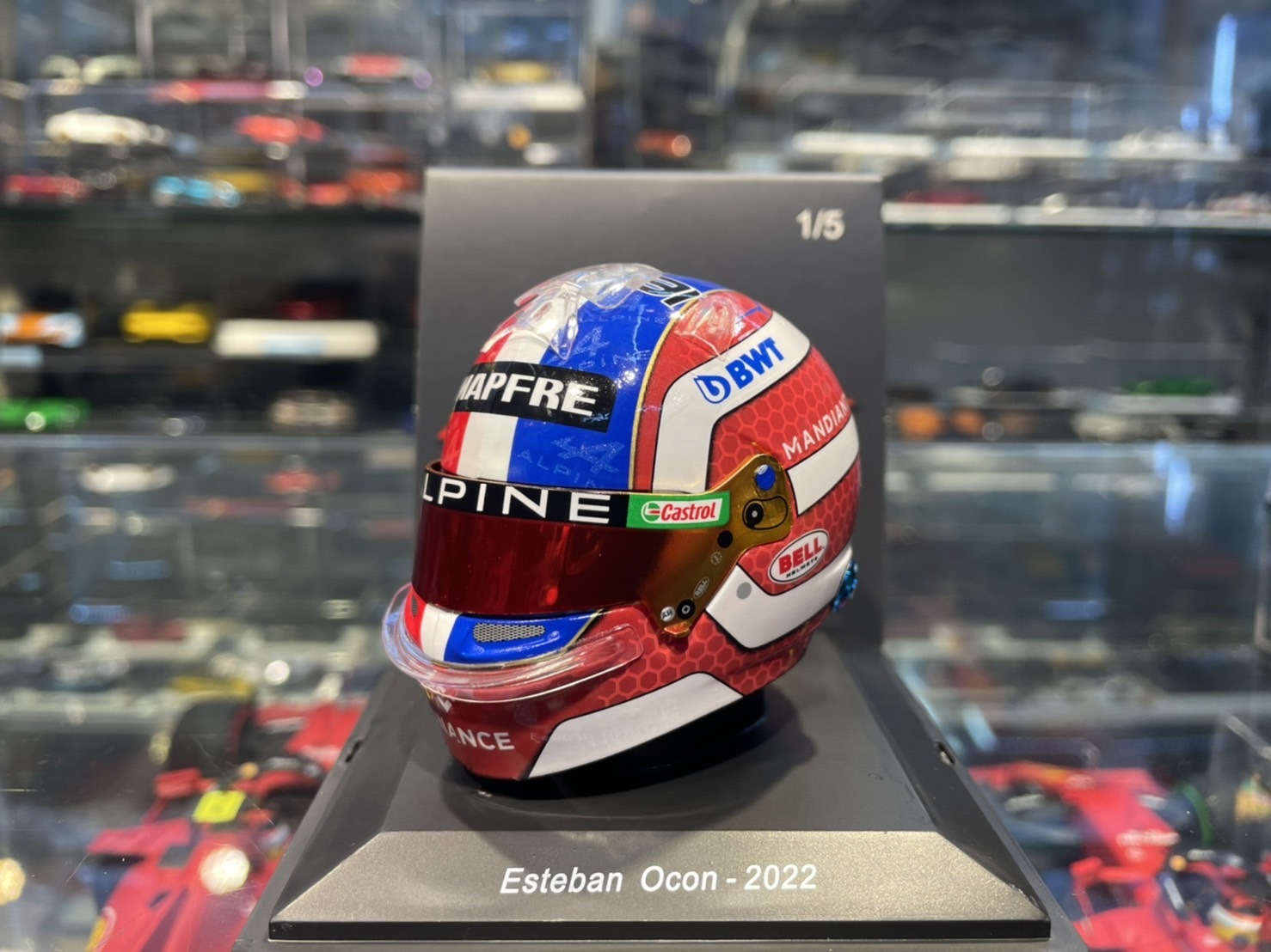 Spark Alpine Esteban Ocon Helmet 2022 5HF080 1/5