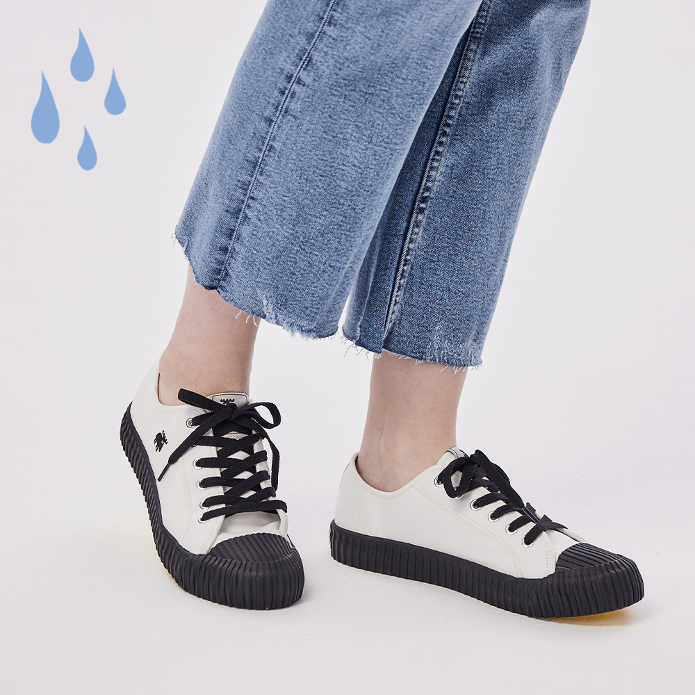 【惜福商品999】moz瑞典 駝鹿防潑水💦防汙 舒適皮質 綁帶款 餅乾鞋(熊貓)