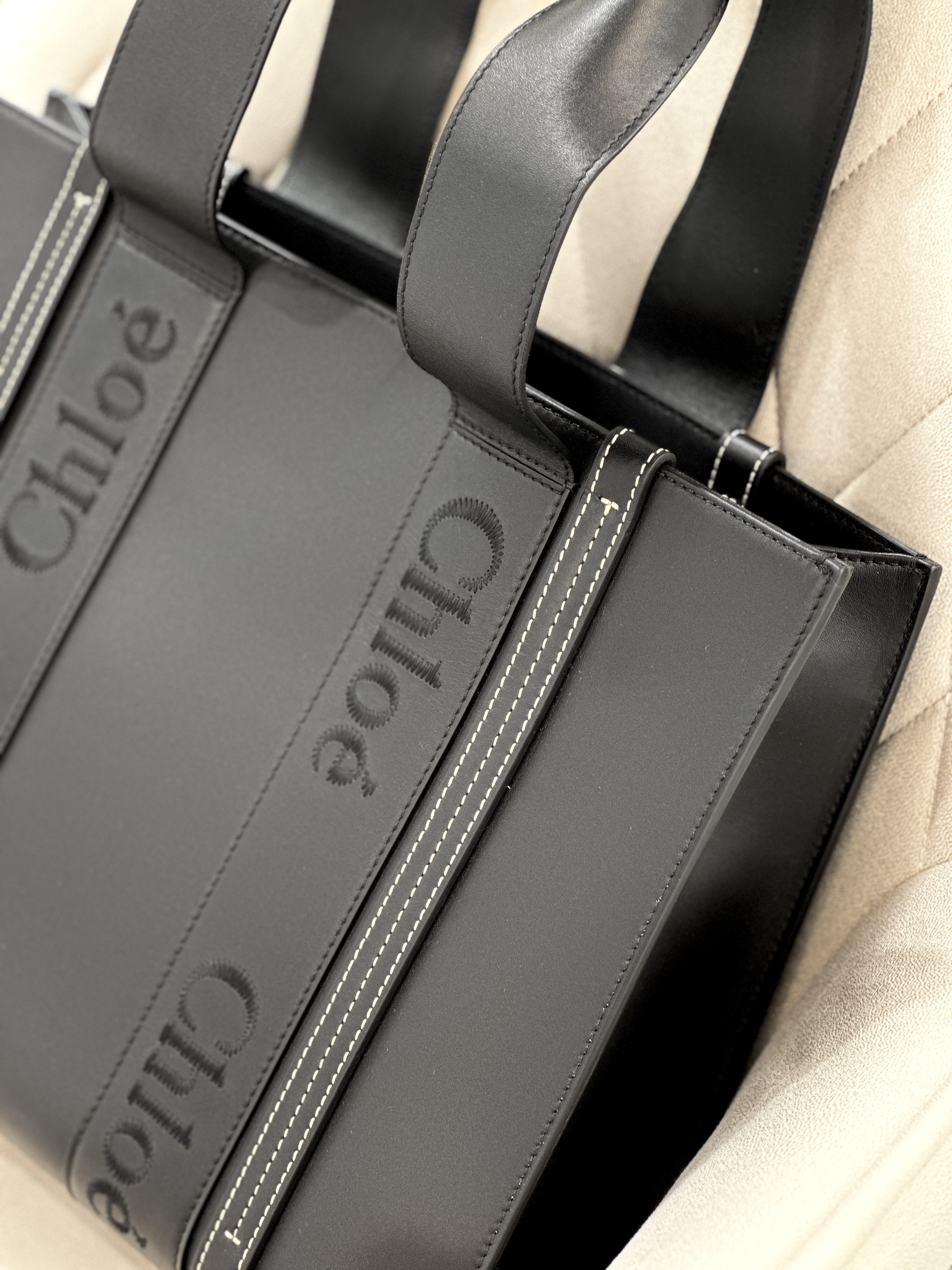 CHLOE Woody Medium Tote