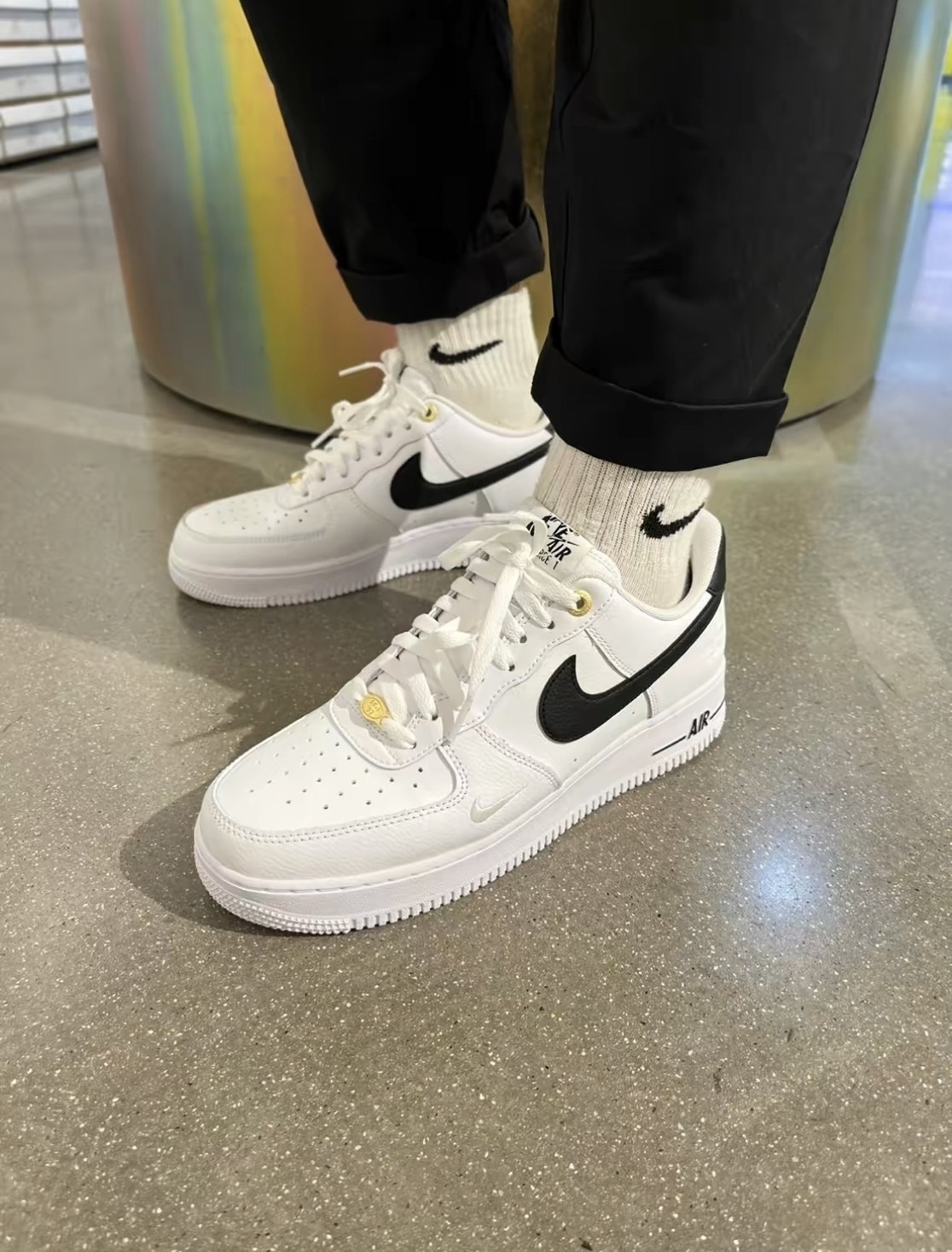 【Holmes】NIKE AIR FORCE 1 黑白熊貓黑勾40週年紀念款DQ7658