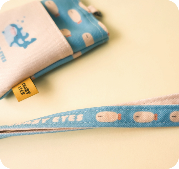 Crazy eyes 瘋狂眼珠｜證件卡套｜鯨鯊