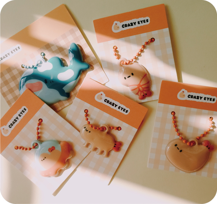 Crazy eyes 瘋狂眼珠｜泡泡吊飾｜鯨鯊
