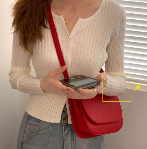 ᴷᴼᴿᴱᴬ 🇰🇷<現貨>秋冬V領針織衫