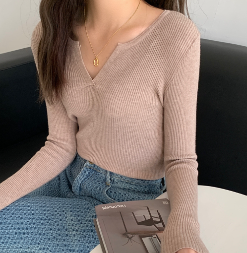 ᴷᴼᴿᴱᴬ 🇰🇷 <現貨> 秋冬氣質風Ｖ領針織