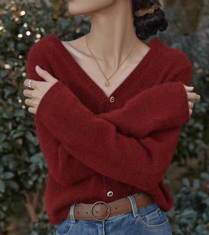 ᴷᴼᴿᴱᴬ 🇰🇷<現貨>V領短版針織上衣(藍色/酒紅/灰藍色)