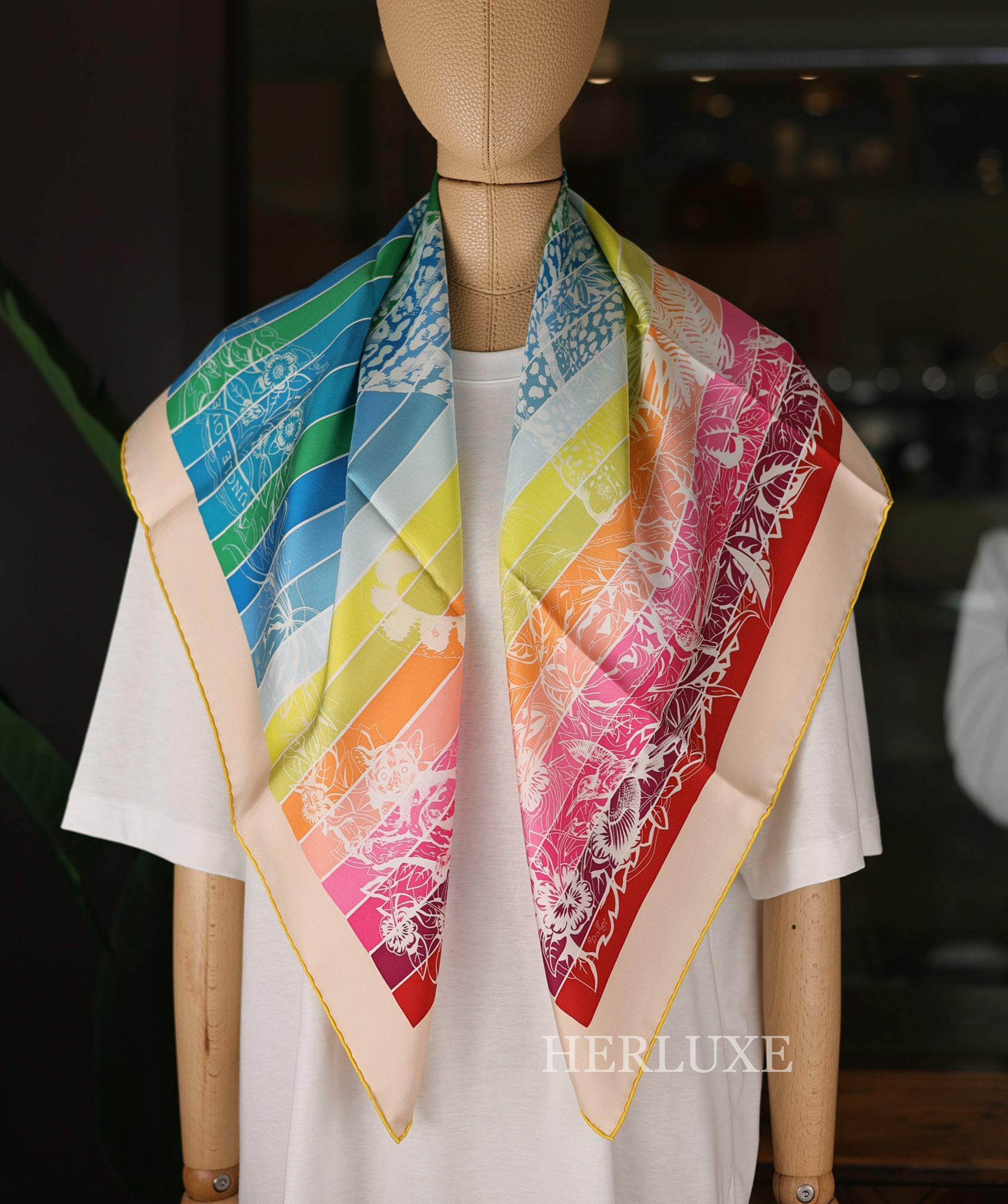 Scarf 100% soie 90 x 90cm