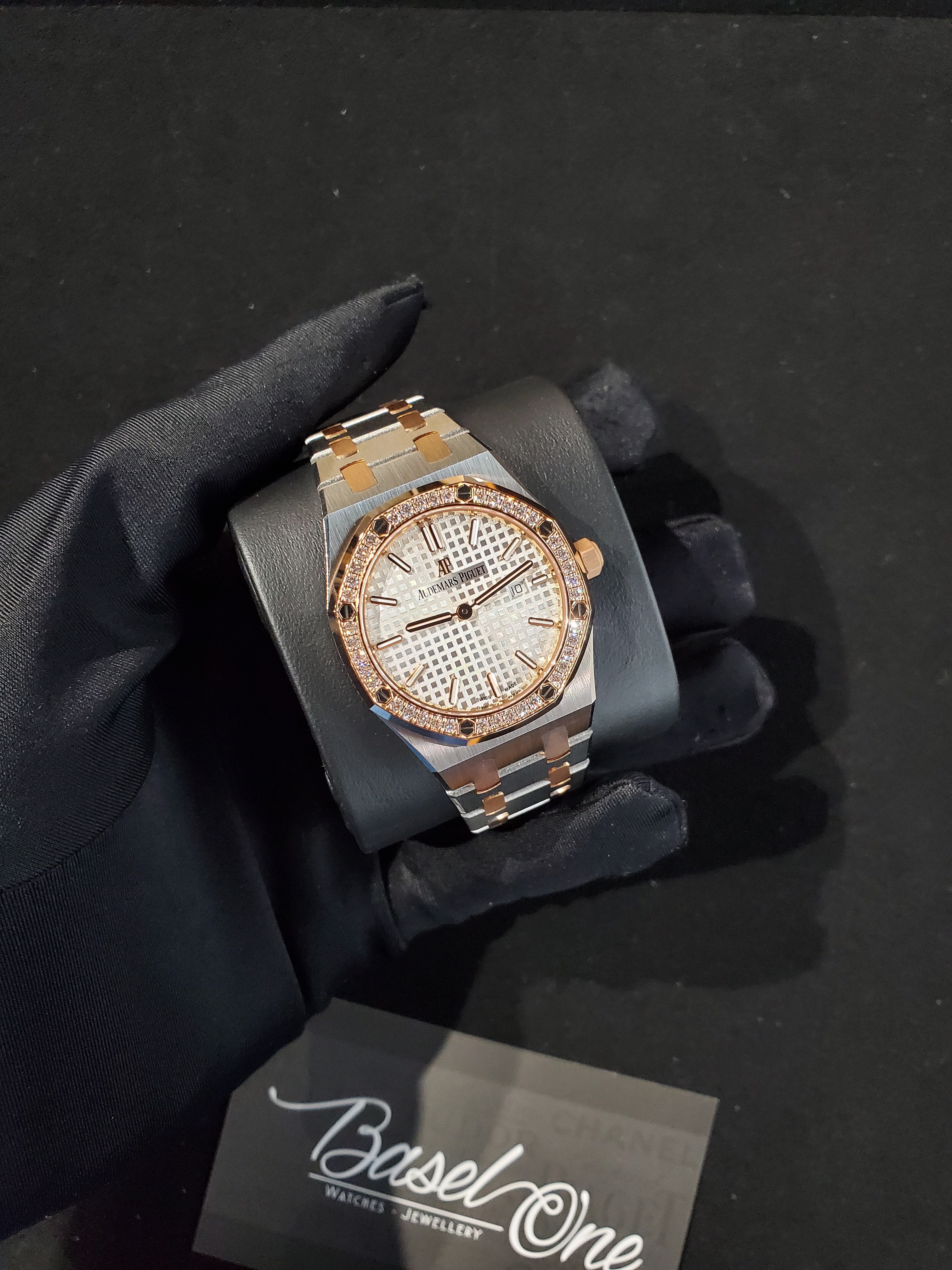 Audemars piguet royal on sale oak 33mm rose gold