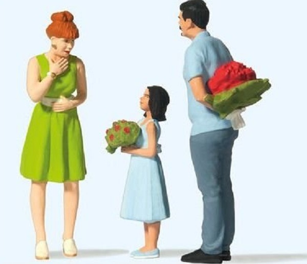 Preiser 44934 G scale surprise with flowers