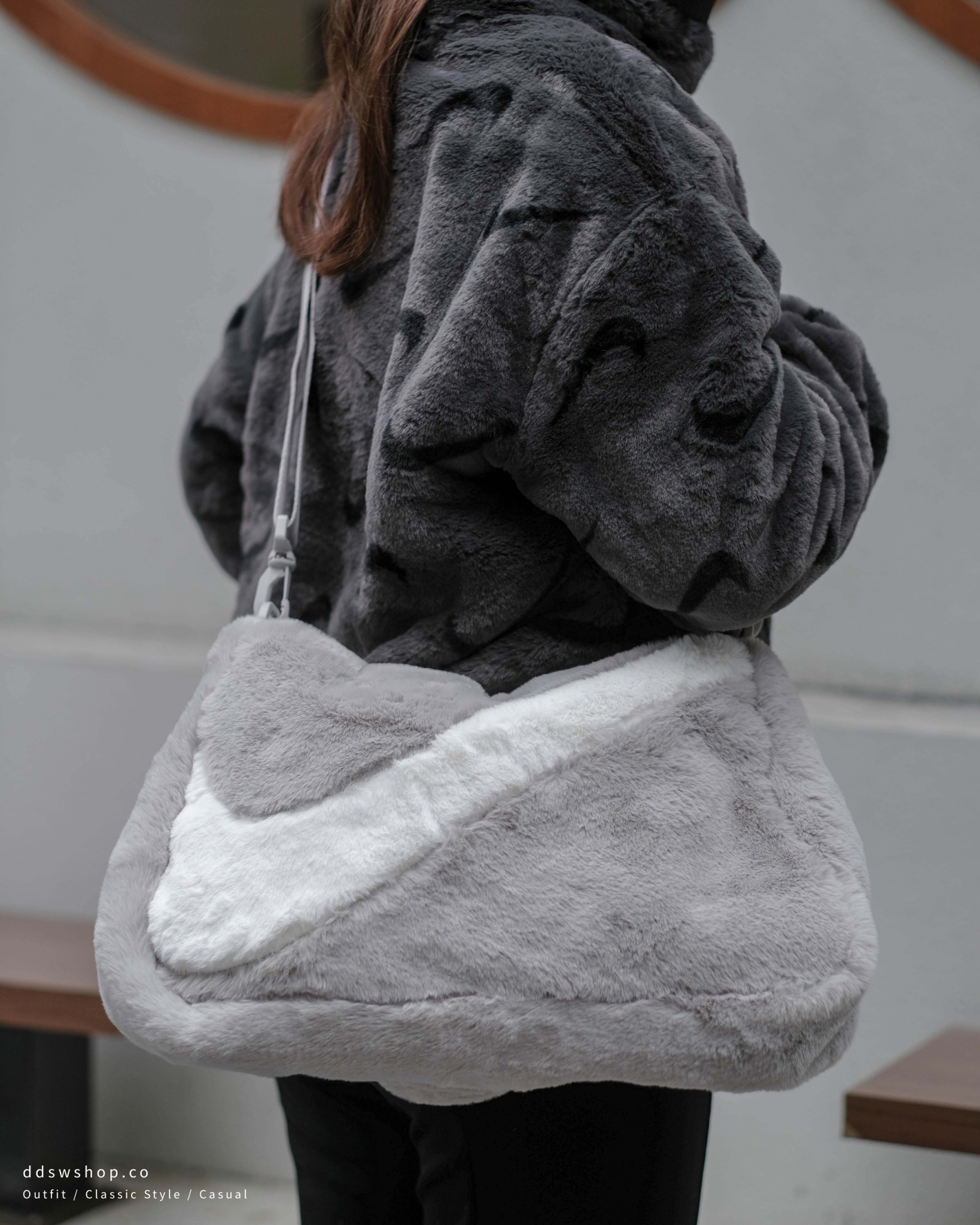 Nike Wmns Faux Fur Tote 包包 托特包 肩背包 側背包 絨毛 黑色 DQ5804-010 灰色 DQ5804-012