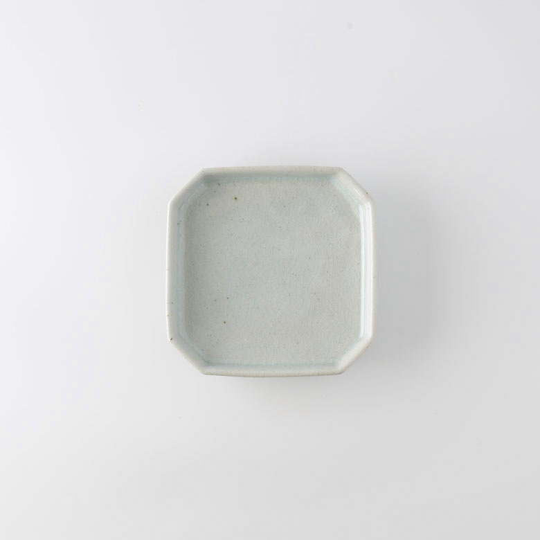 Pave medium plate Celadon | studio m'