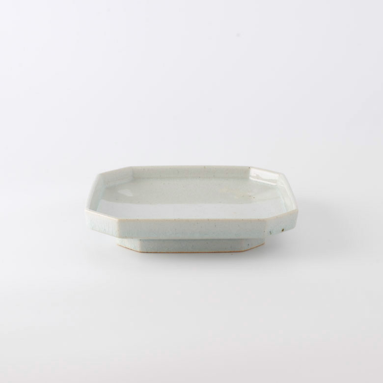 Pave large plate Celadon | studio m'