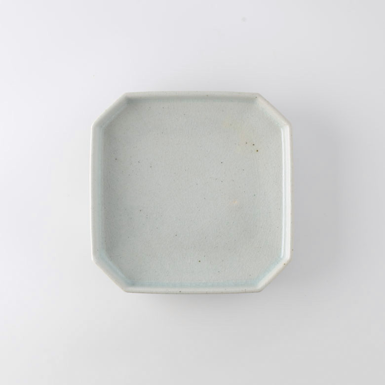 Pave large plate Celadon | studio m'