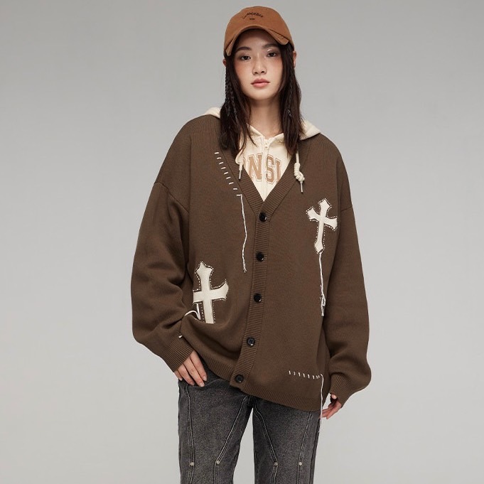 SSUR PLUS 十字 電繡皮革 針織開襟衫 外套