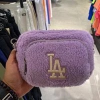 [S] MLB FLEECE UNISEX CROSSBODY BAG,LAVENDER, 3ACRS0316-07LDL (SMLB166)