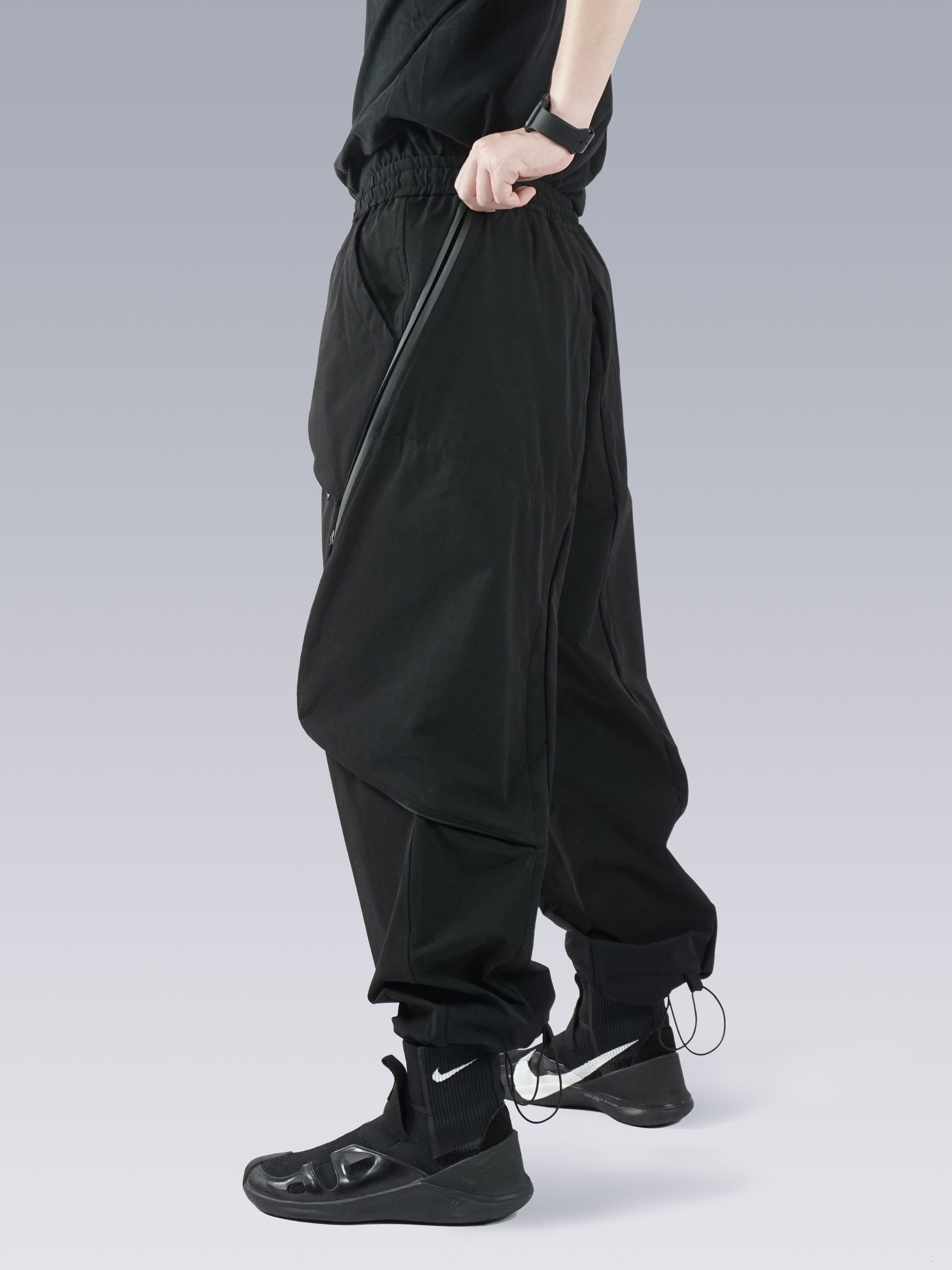 SILENSTORM 弧形機能工裝拉鍊廓形長褲
