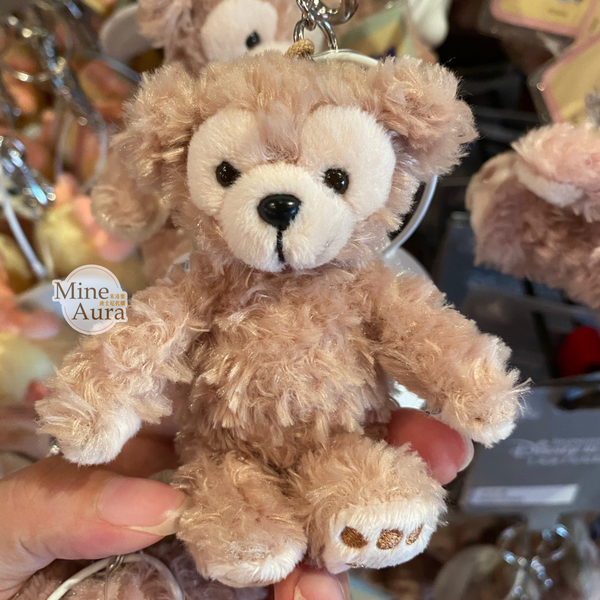 達菲 Duffy 坐姿 吊飾 鑰匙圈 -上海迪士尼樂園