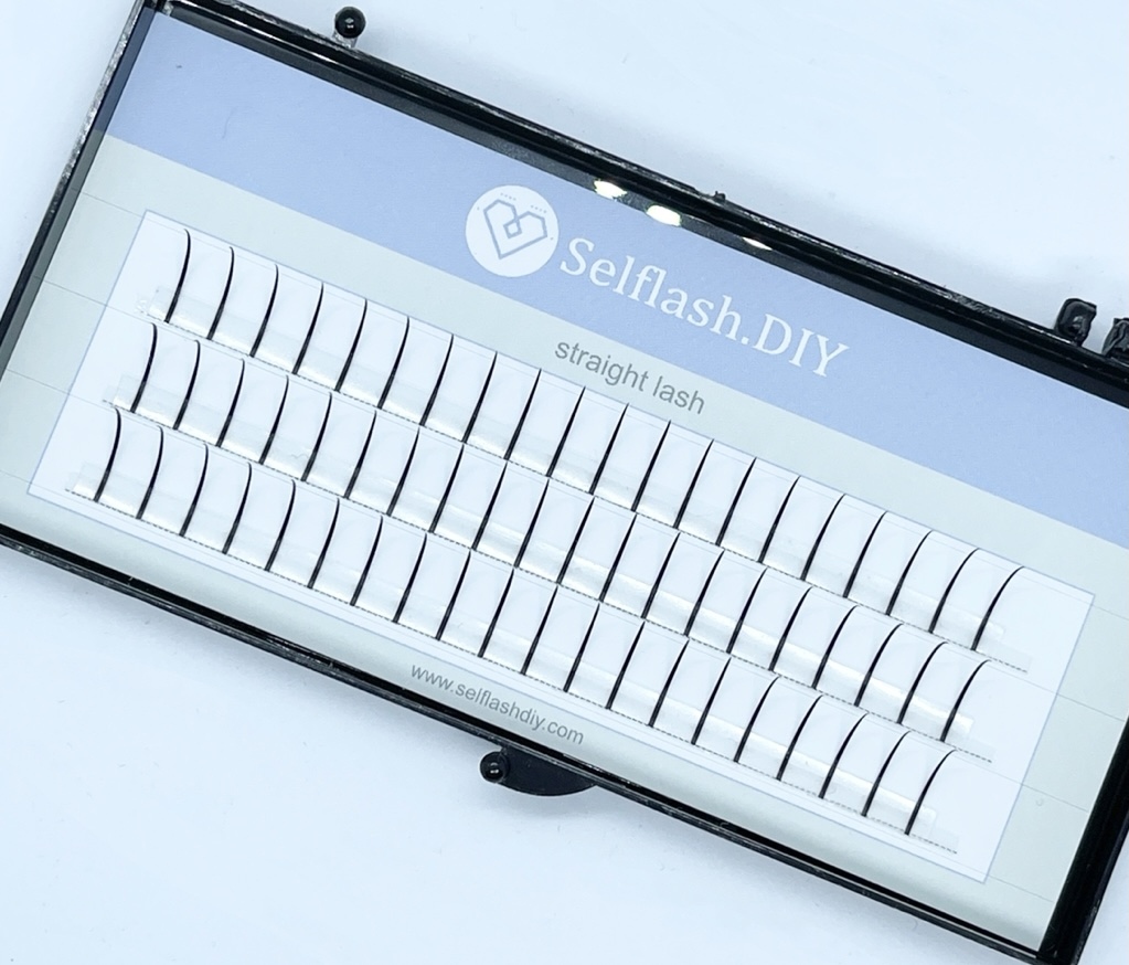 Straight Rush 睫毛 （黑色/深啡色）