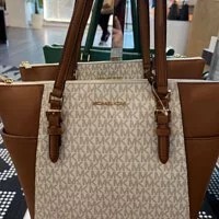 [S] MICHAEL KORS 35TOGCFT3B CHARLOTTE LARGE TOP ZIP TOTE BAG, VANILLA, 193599717074 (SMK209)